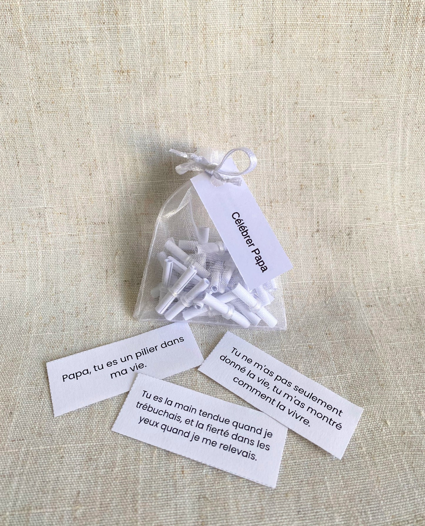 CÉLÉBRER PAPA - Sachet de 30 messages inspirants à piocher